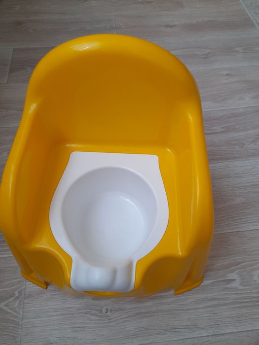 Продам горшок стул