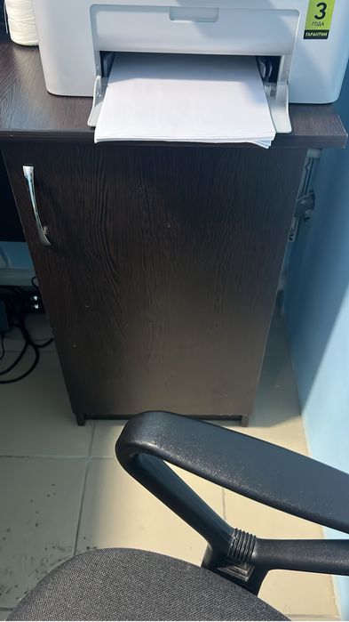 Продам стол для офиса