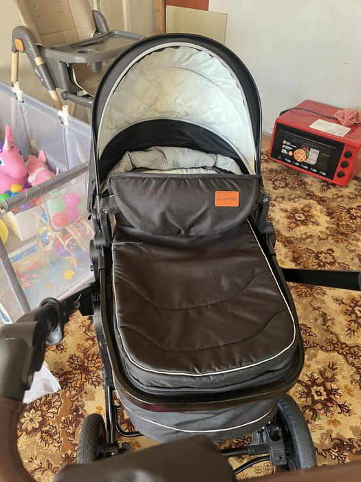 Продам детскую коляску