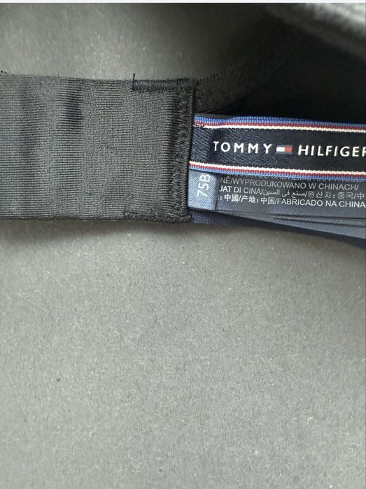 Сутиен Tommy Hilfiger /70C, 70D, 75A, 75В/