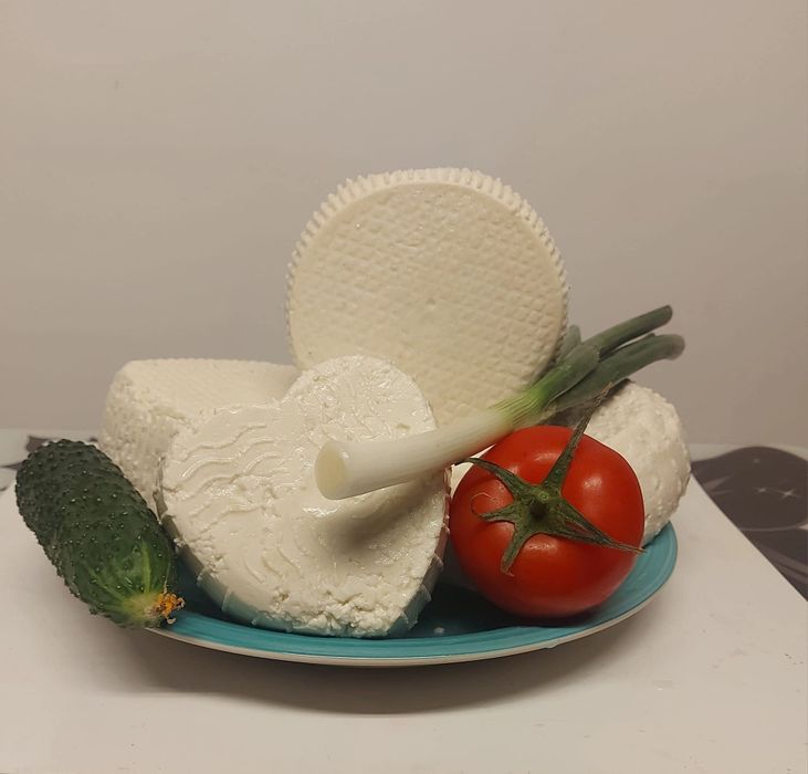 Brânză de capră naturală