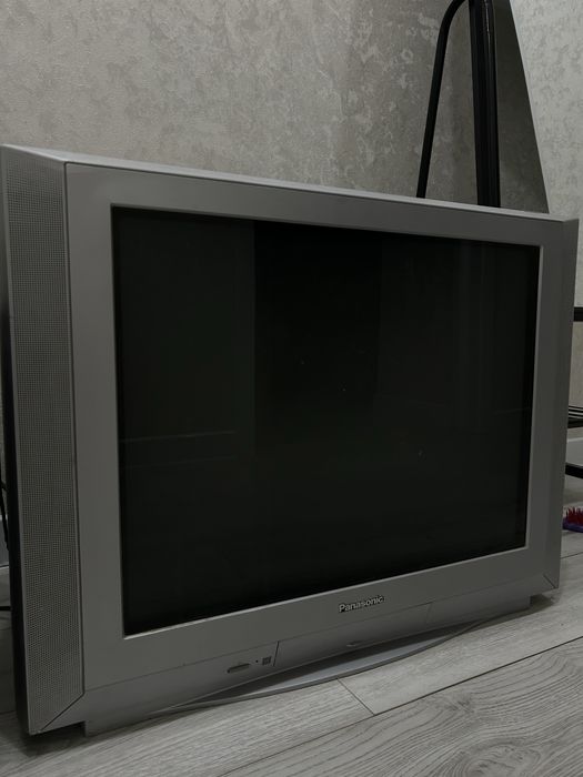 Продаются телевизоры panasonic б/у