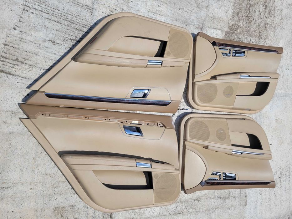 Салон за Mercedes W221