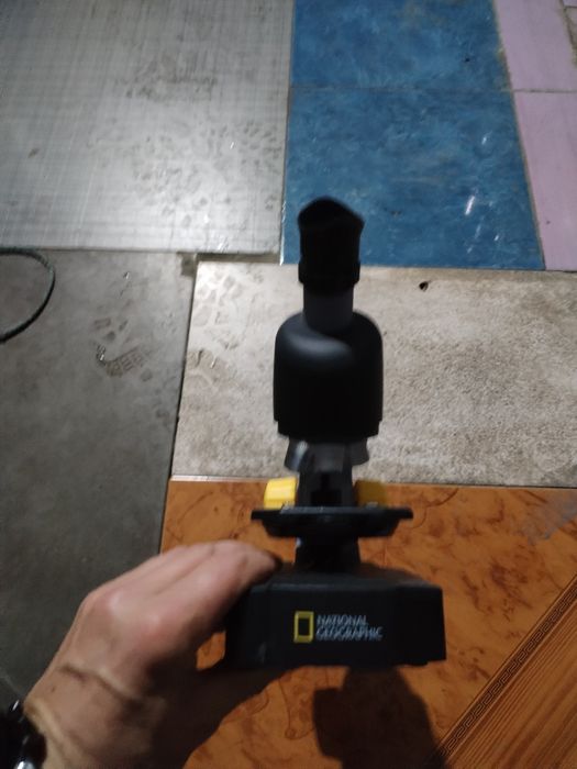 Vind telescop și microscop