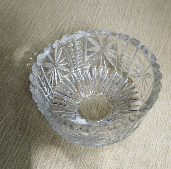 Хрустальные и стеклянные салатники