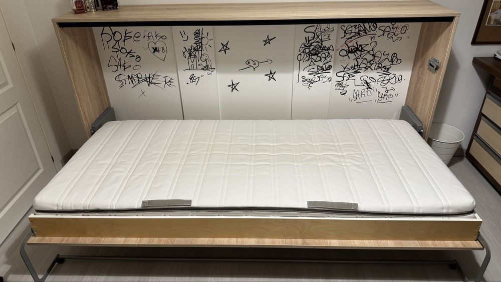 Pat Rabatabil cu prindere in perete