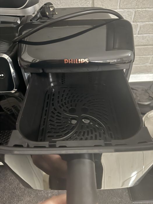 Friteuza cu aer cald dubla philips, 10l, 2750W