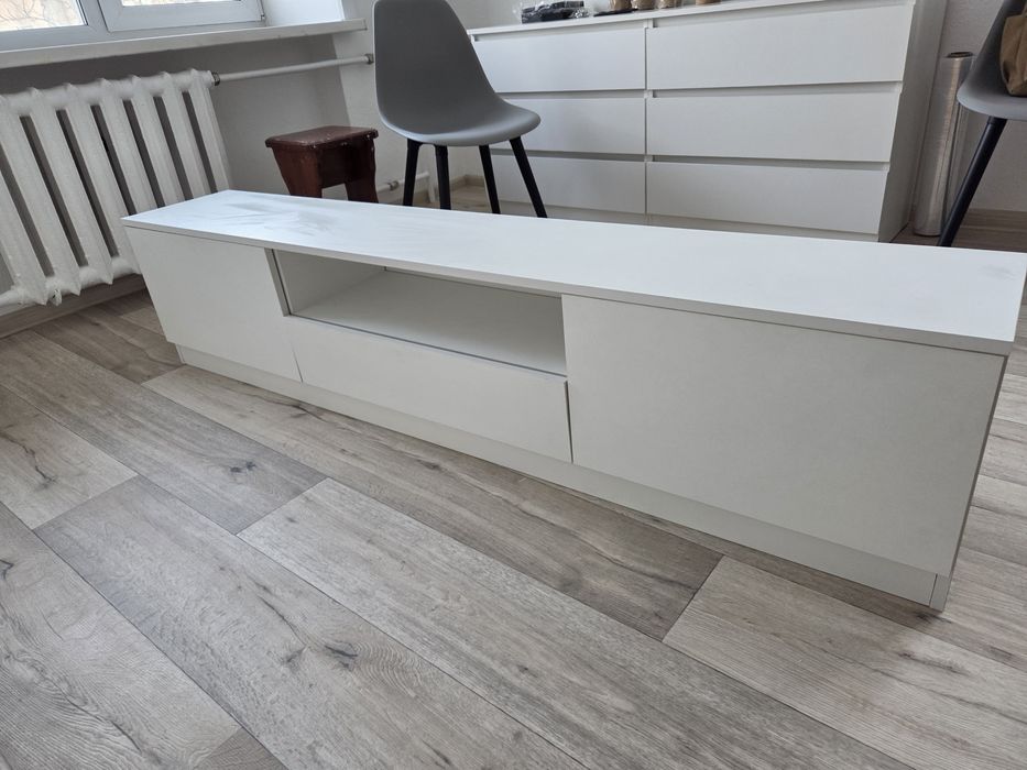 Тумба по телевизор