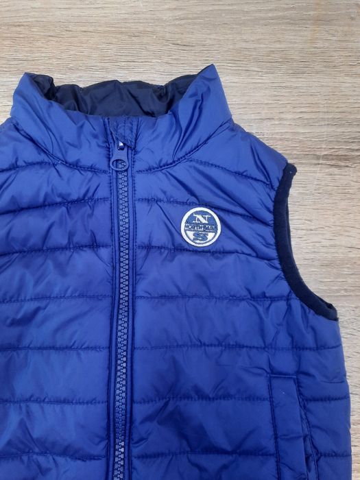 Vesta matlasata bebeluș, marca North Salis, mărimea 12 luni