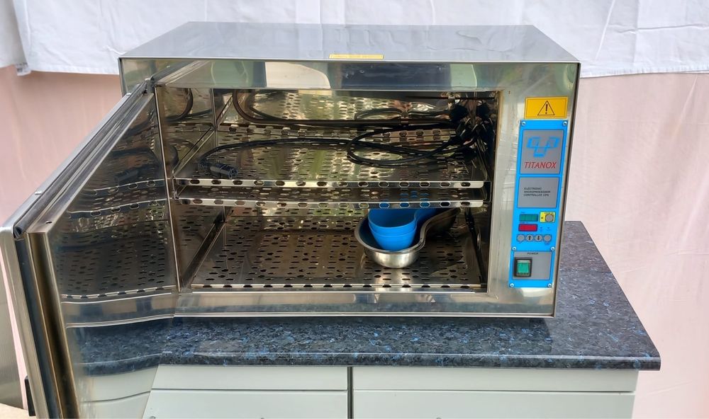 Sterilizator cu aer cald Pupinel Titanox CPS - Inox (Cabinet medical / Salon)