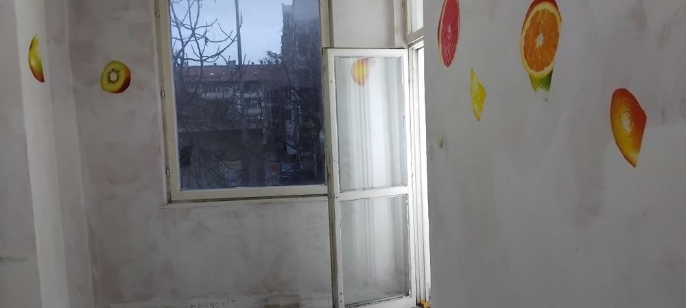 Дава се под наем Тристаен апартамент в Бургас, Център - 94 кв.м за 166000 € - Снимка #4