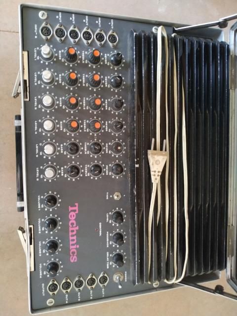 Усилител 1квт комплект сотилади