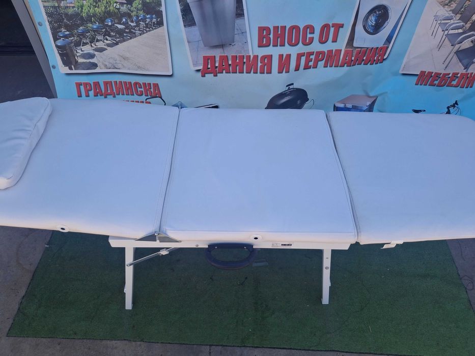 Стол за масаж или процедури