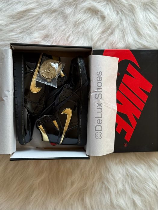 Air Jordan 1 Retro Black Metallic Gold Verificare Colet