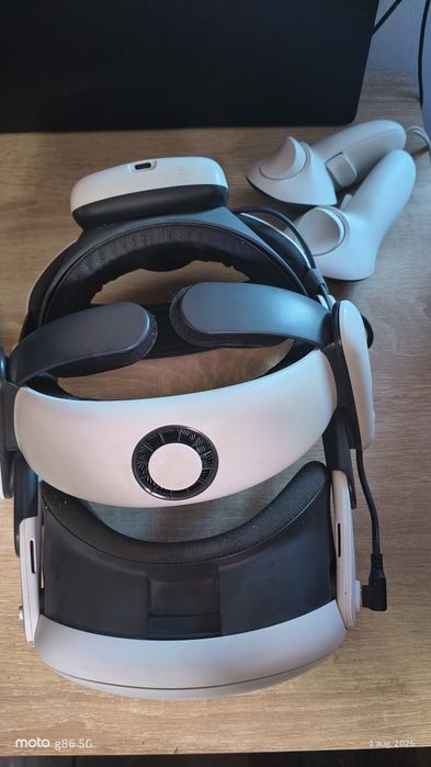 "Ochelari VR meta quest 3 128 GB