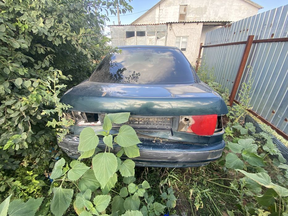 Продам ауди 80б4 на запчасти