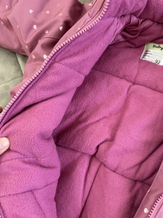 Продам зимний комбез для девочек