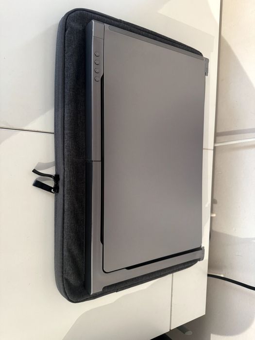 Extensie de Ecran triple pentru Laptop. YUTOO 14 inch.