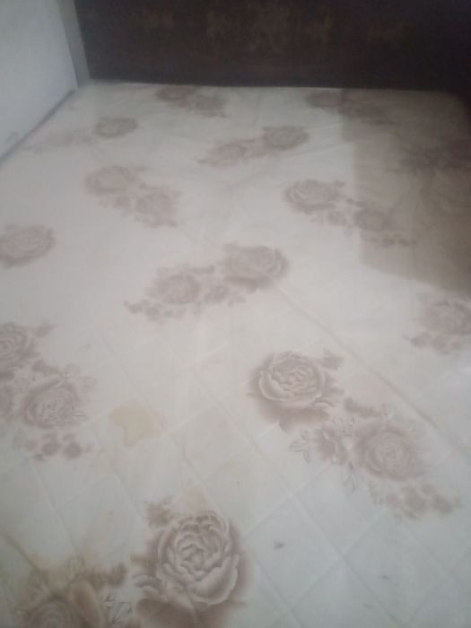 Spalniy matrasi bilan holati yengde matras