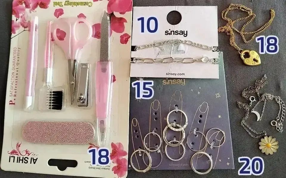 Produse dama,sandale și pantofi nr 35,36,cosmetice,produse make-up ș