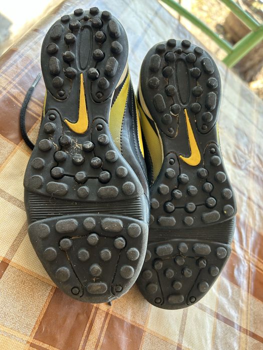 Футболни обувки Nike 34 номер