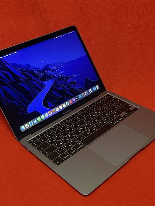MacBook Air 13, 2020