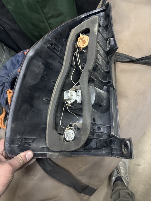 Фонарь Toyota Prado 120