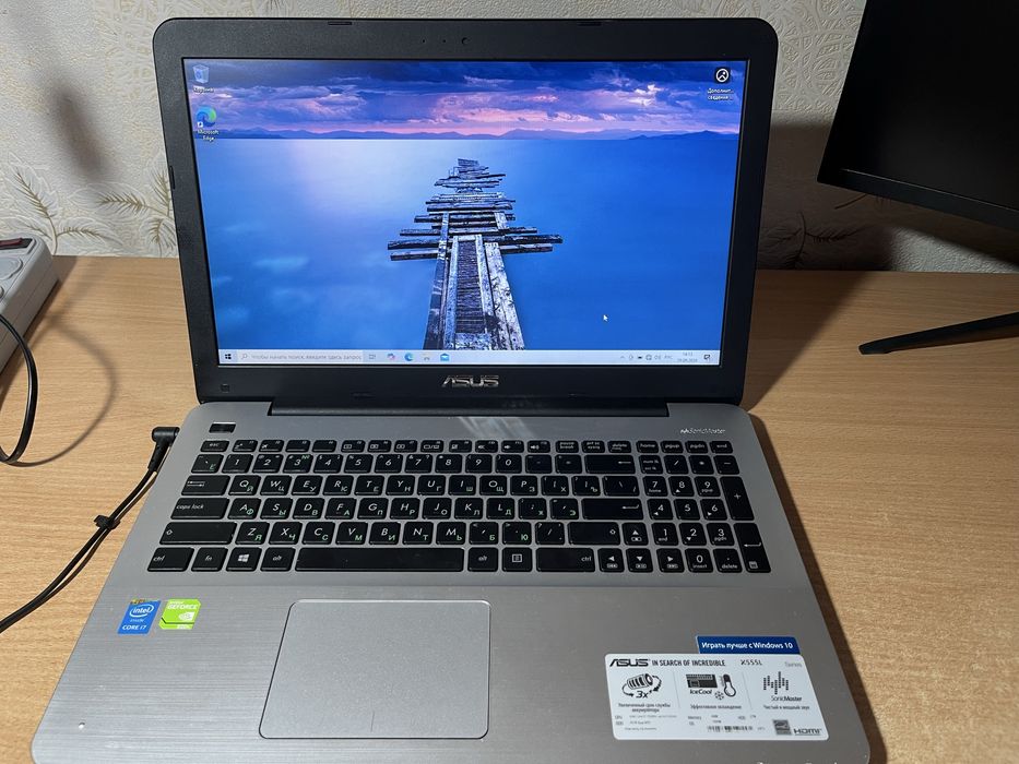 Ноутбук ASUS intel