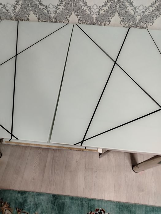 Продам стол за 35000 тенге