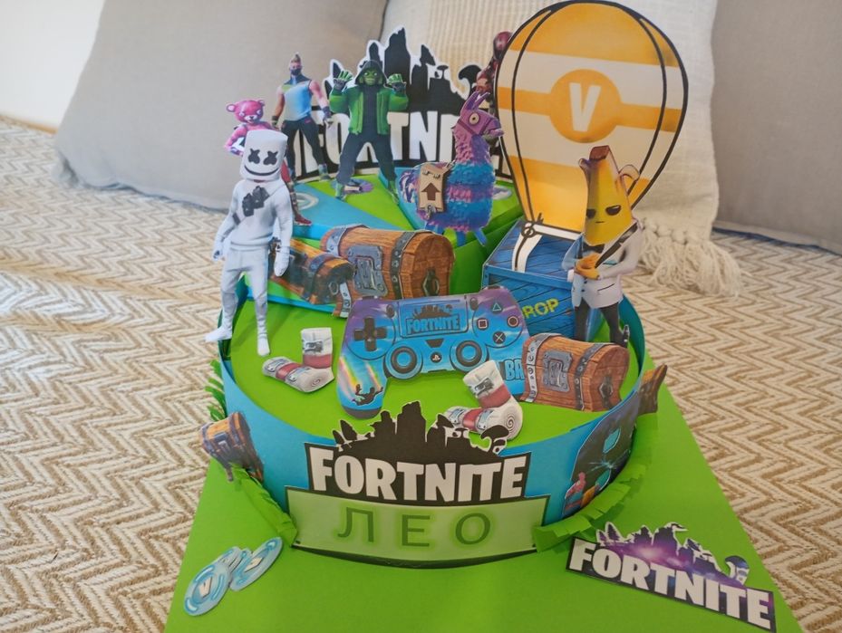 Картонени торти.