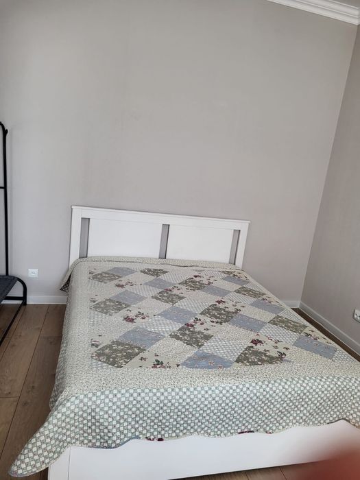 Продам кровать размер 160-200
