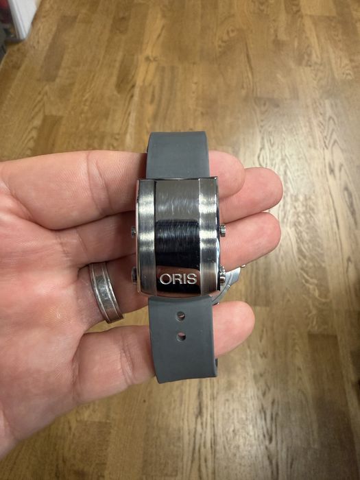 ORIS Aquis Date Automatic 43mm | Swiss Made | 300M | Full Set