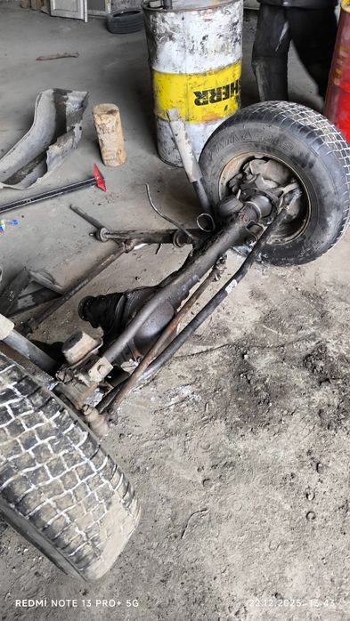 карданы а УАЗ hunter 2015 года