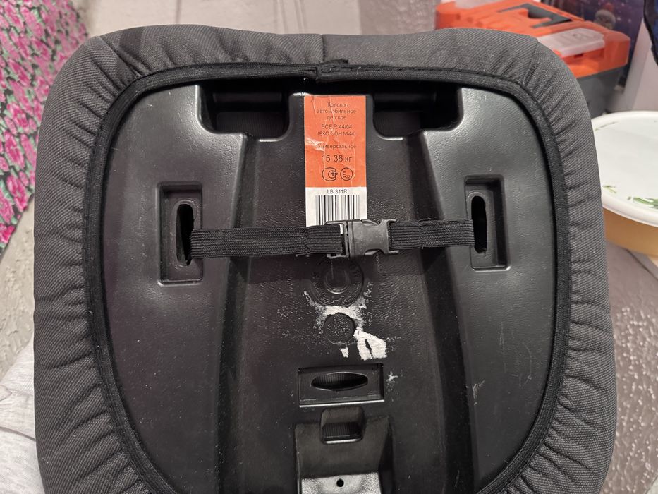 Продам автокресло