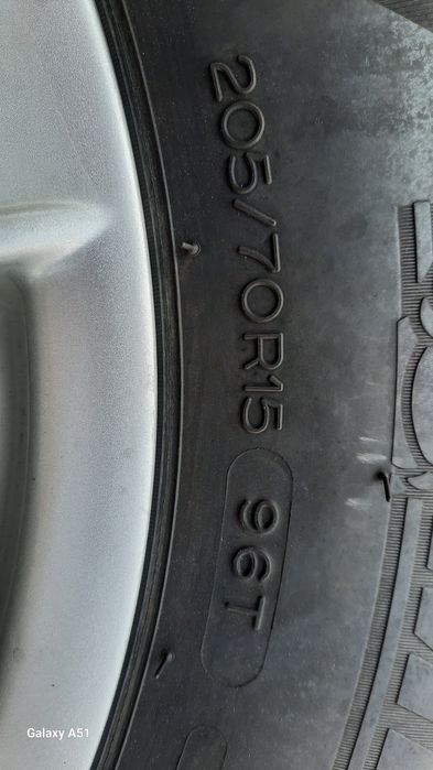 Ляти джанти с гуми 5×100 СУБАРО