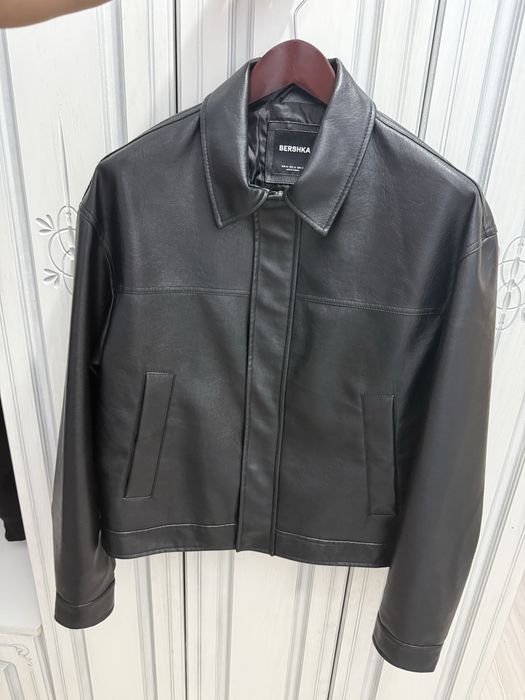 Кожанка Bershka