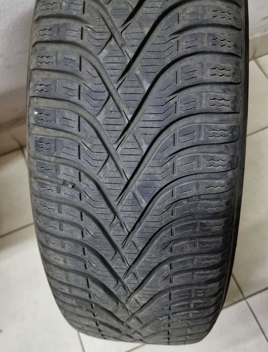 Зимни гуми 195/55/15 BF Goodrich g-Force Winter 2