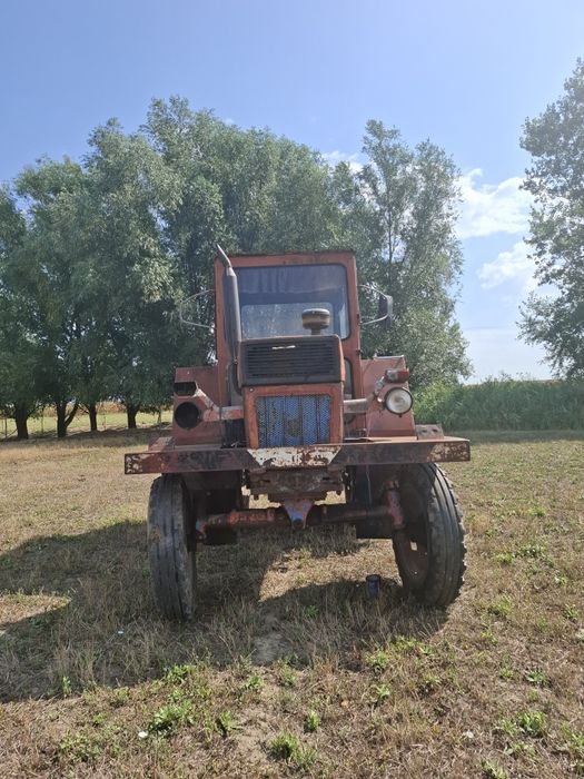 Tractor u650 de vanzare