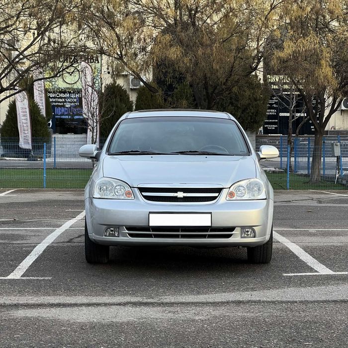 Lacetti 1.8 | A/T - 124.000 км