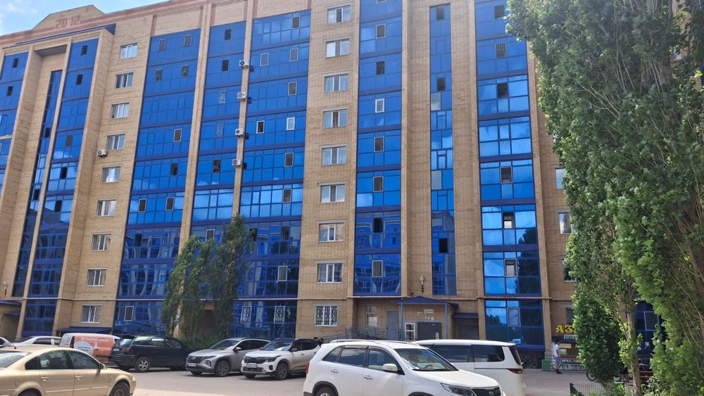 Ақтөбе қаласы, Нұр Сити 2 мөлтек ауданынан екі бөлмелі пәтер.