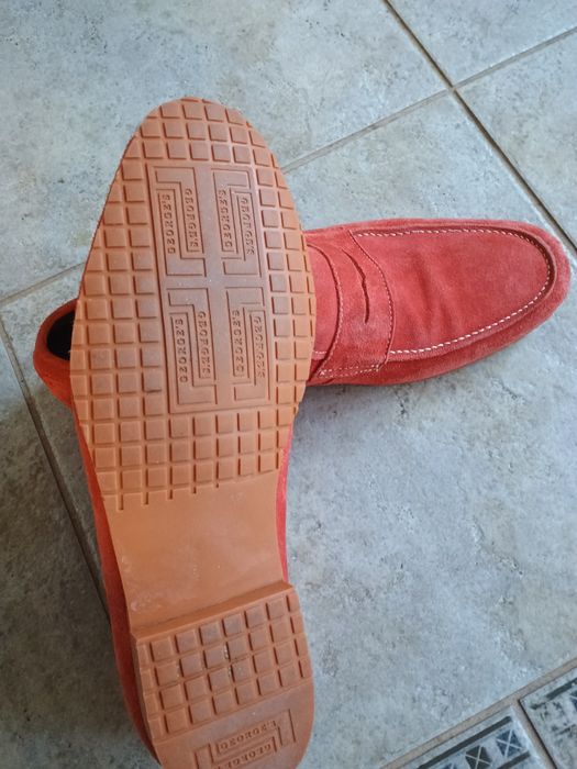 Продавам мокасини естествен велур ръчна изработка