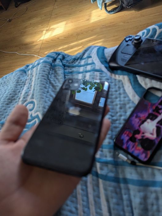Iphone 11 , 70% АКБ