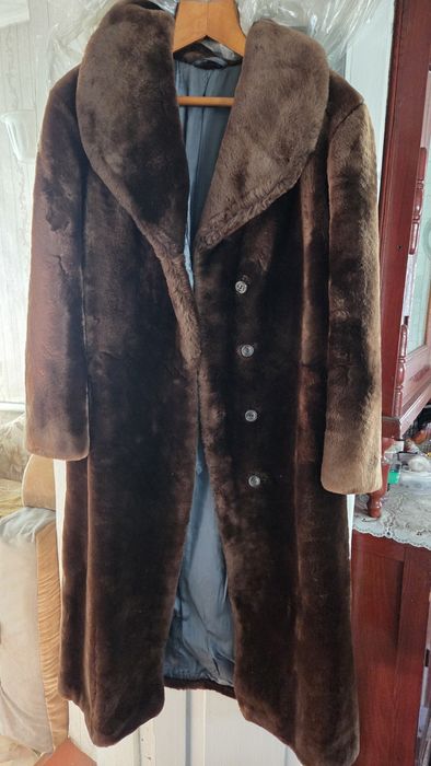 Мутоновая шуба (длинная)