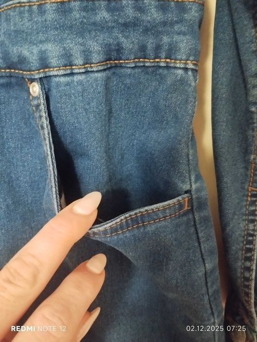 Плътна дънкова рокля размер М