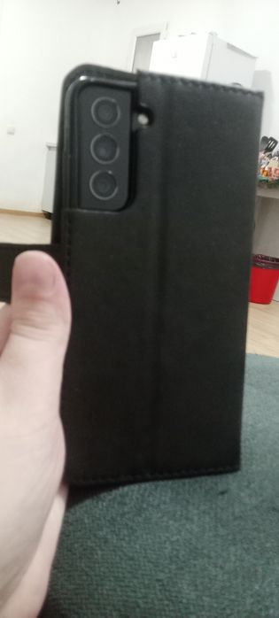 Продаётся телефон самсунг s21 fe