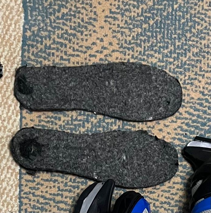 Продам коньки детские