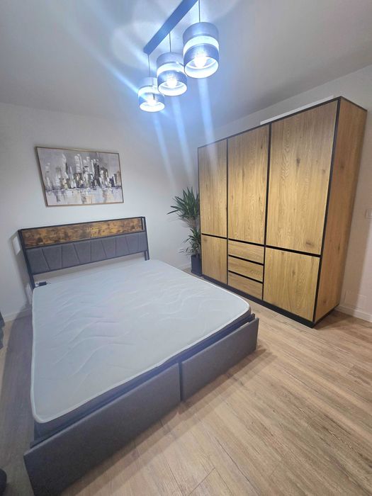 Inchiriez apartament 3 camere Dambu Rotund