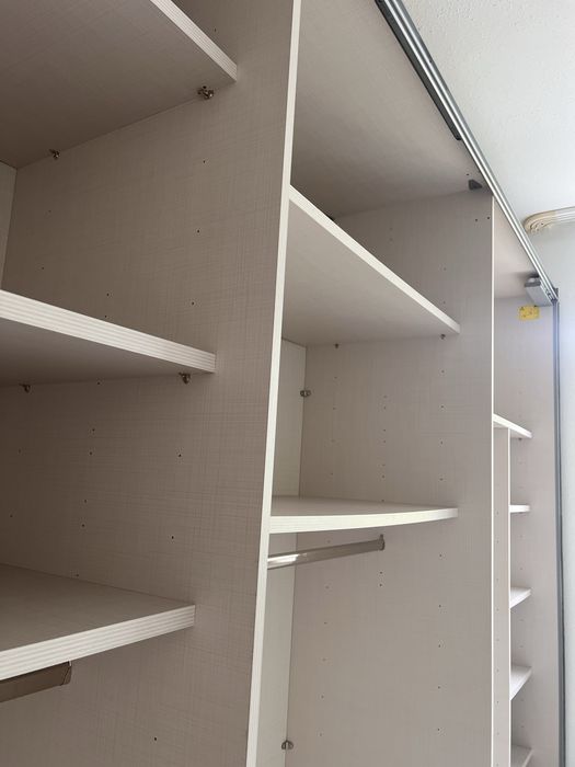Dressing/Dulap 300/223/64 cm 3 usi culisante sticla gri/oglinda