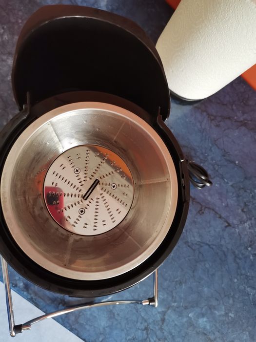 Storcător fructe și legume