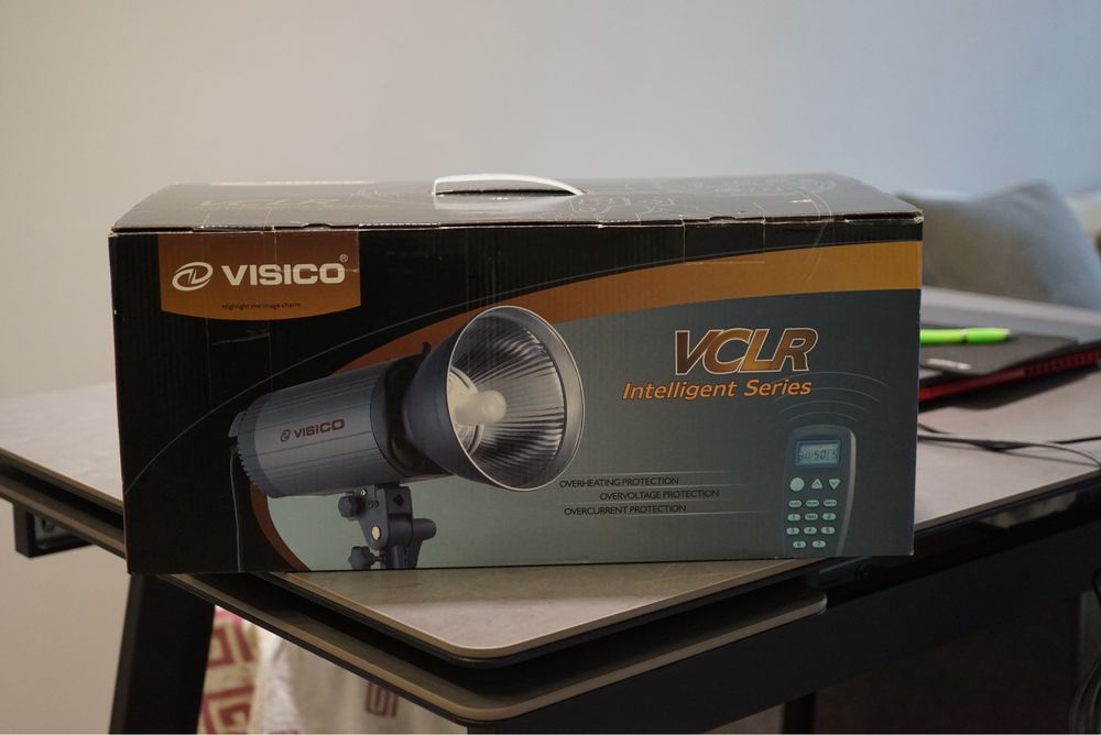 Студийная вспышка VISICO VCLR VC-400HHLR (400Дж) Intelligent